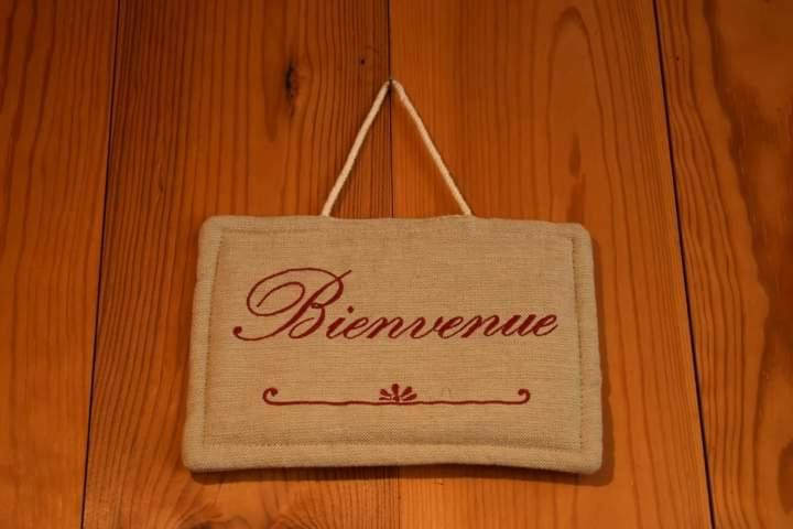 Gite Du Cheval Blanc D'Houmont Sainte-Ode Zewnętrze zdjęcie