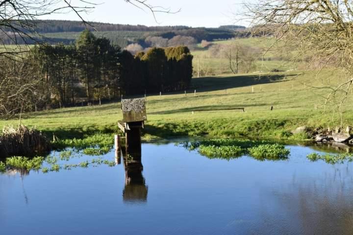 Gite Du Cheval Blanc D'Houmont Sainte-Ode Zewnętrze zdjęcie